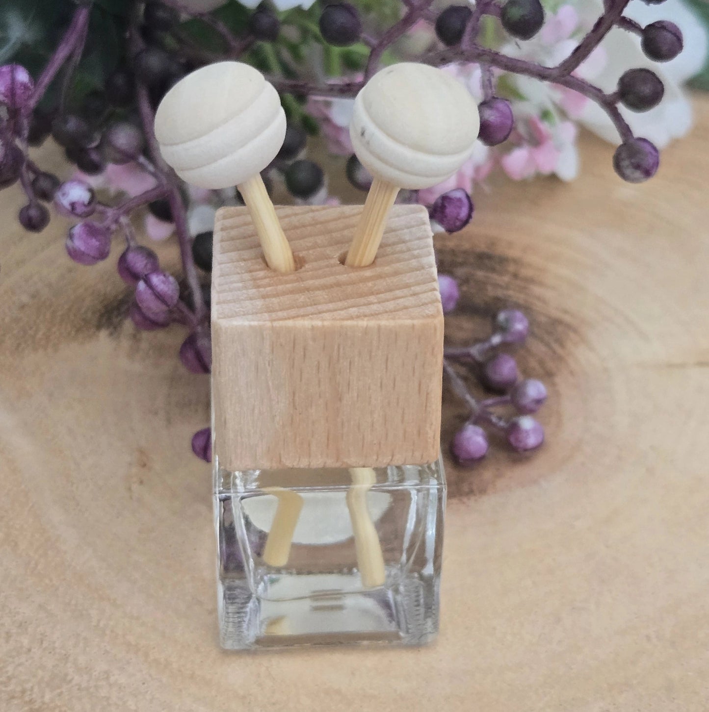 Lemon & Grapefruit Reed Car Diffuser with Vent Clip