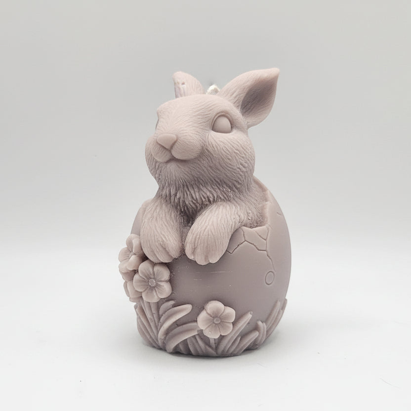 Daisy Rabbit Candle