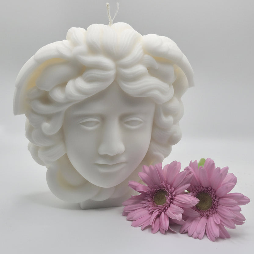 Medusa Head Large Candle
