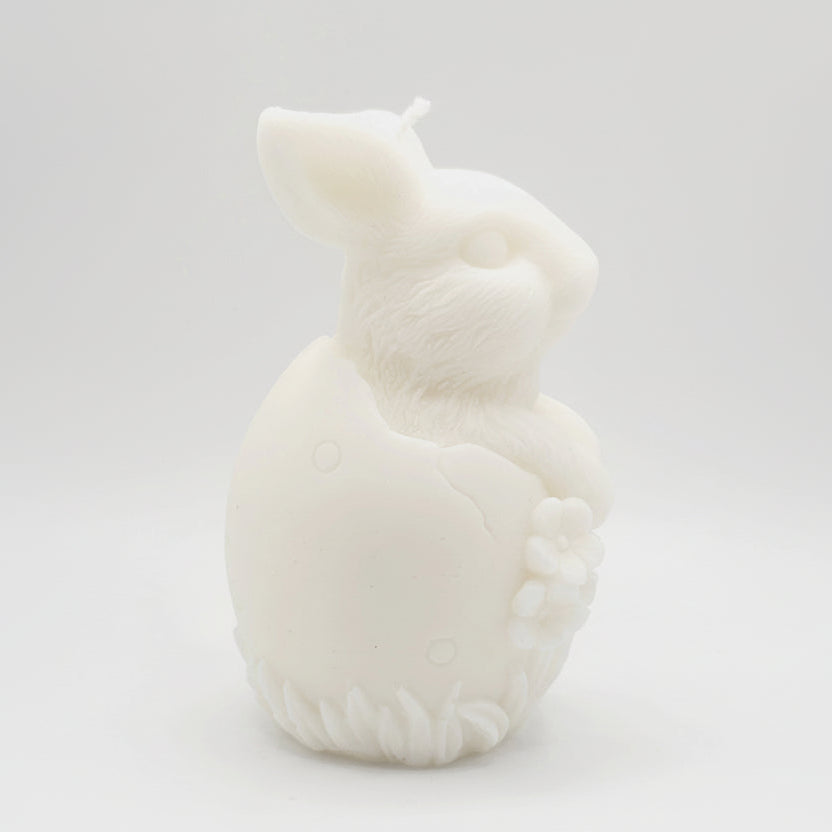 Daisy Rabbit Candle